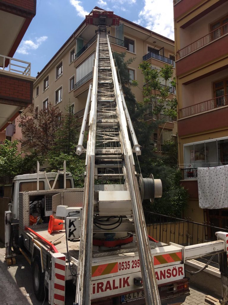 Diyarbakır Kaydaşlar Nakliyat asansörlü taşıma, Diyarbakır eşya taşıma, Diyarbakır nakliyat, profesyonel taşıma hizmeti, güvenli eşya nakliyesi, Diyarbakır evden eve nakliyat, Diyarbakır yüksek kat taşıma, Diyarbakır vinçli nakliyat, Diyarbakır asansörlü ev taşıma, Diyarbakır merdivensiz taşınma, Diyarbakır profesyonel nakliye, Diyarbakır güvenilir taşıma, Diyarbakır kaydaşlar nakliyat asansör hizmeti, Diyarbakır balkondan taşıma, Diyarbakır zorlu erişim taşımacılığı
